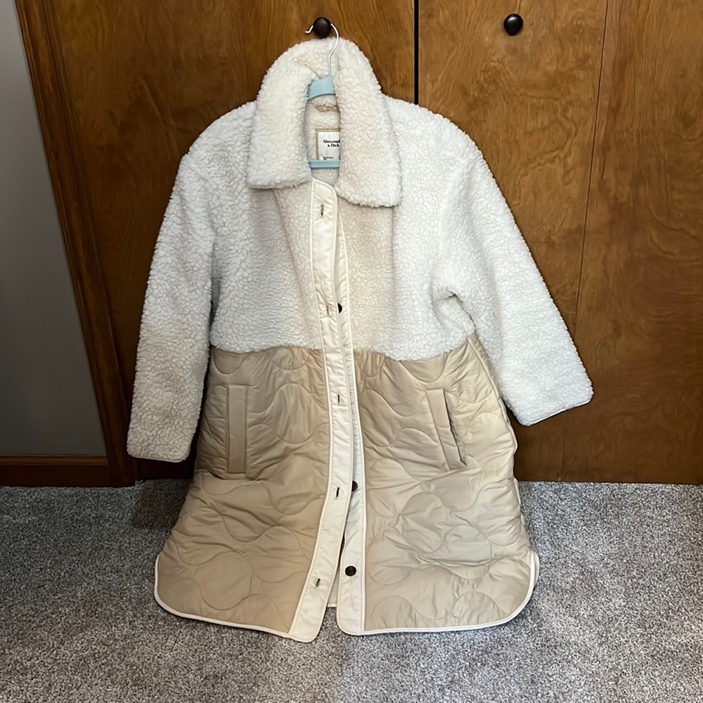 Abercrombie Long length Sherpa liner jacket